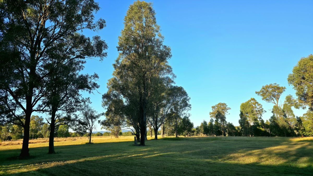 Weather Photos in Australia. Weather forecasts with beautiful photos by FrogAdams