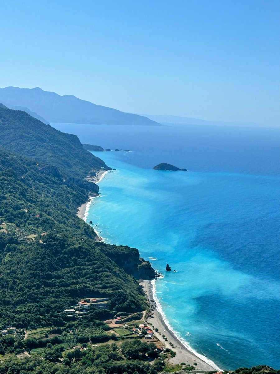 Weather Photos in Greece. Weather forecasts with beautiful photos by Soulbro