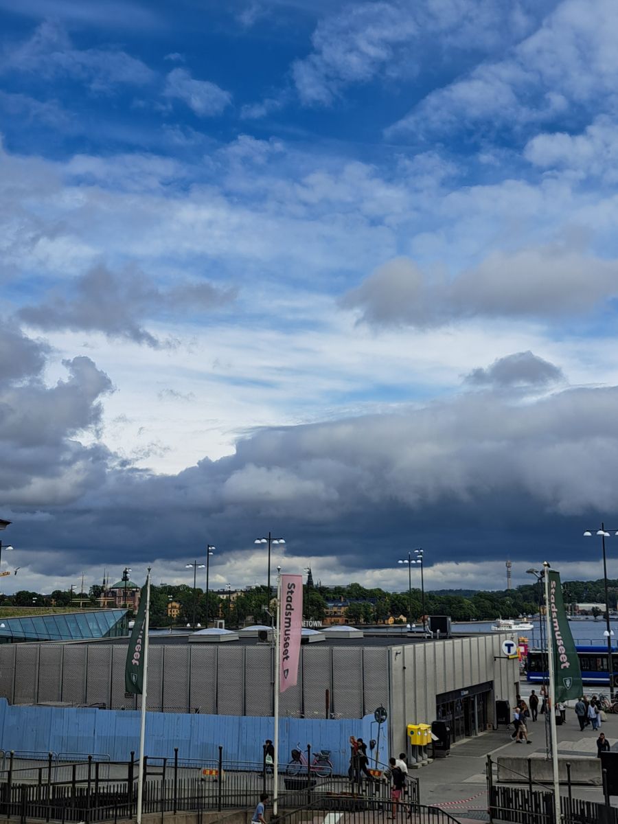 Photographer NikolausMinas, Weather Photos in Swedenborgsgatan - Weawow