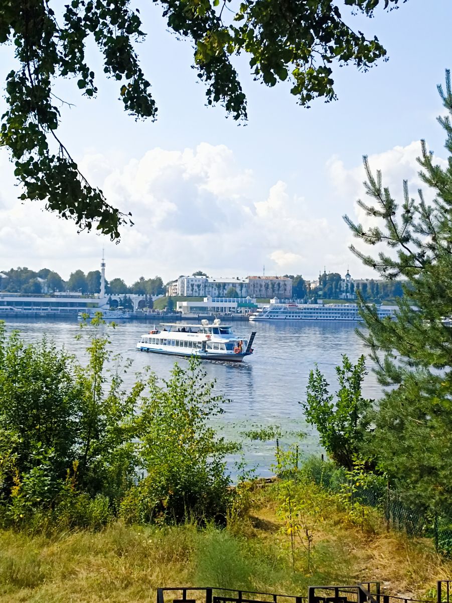 Yaroslavl Oblastの天気写真. Irina Dubrovskayaの美しい写真による天気予報