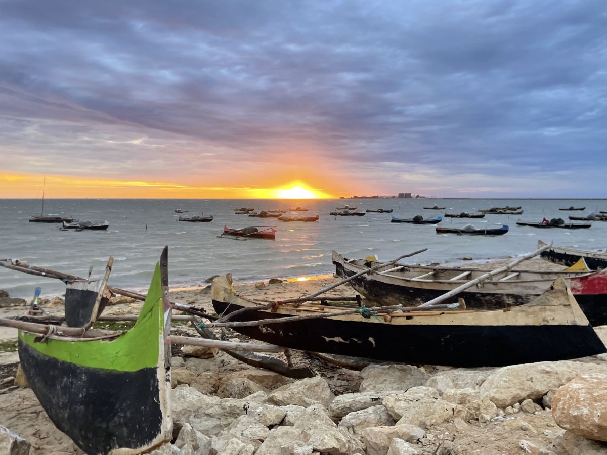 Weather forecasts with beautiful photos by rh4tuna