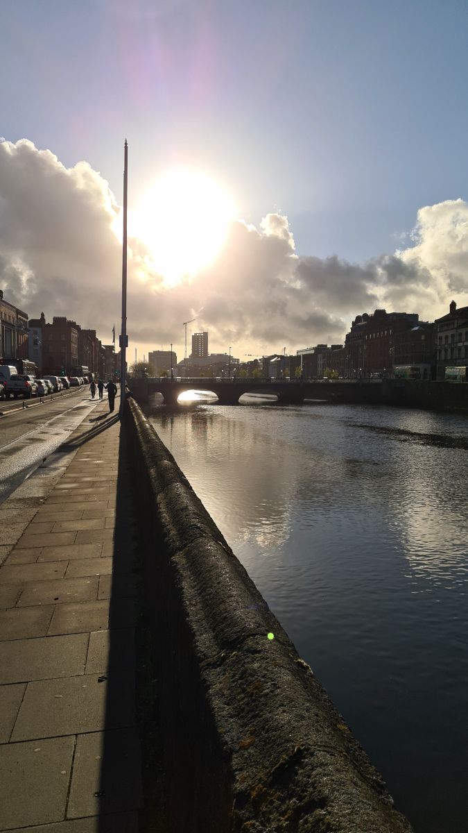 Photographe Ozzyradburn, Photos météo à Dublin - Weawow