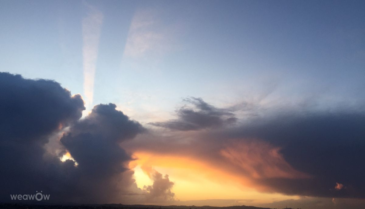 Weather Photos in New Zealand. Weather forecasts with beautiful photos by Cloudscapes