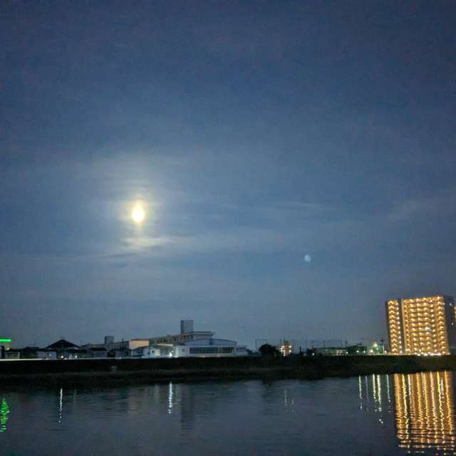 Lakes. Weather forecasts with beautiful photos by あさのジジ Photos in Okayama