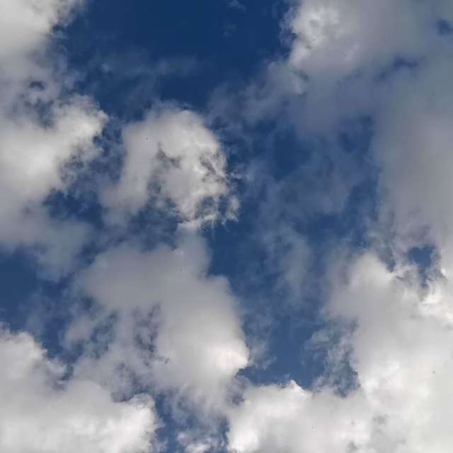 Fotos del Fumar. Pronósticos del tiempo con hermosas fotos de YanBog en București