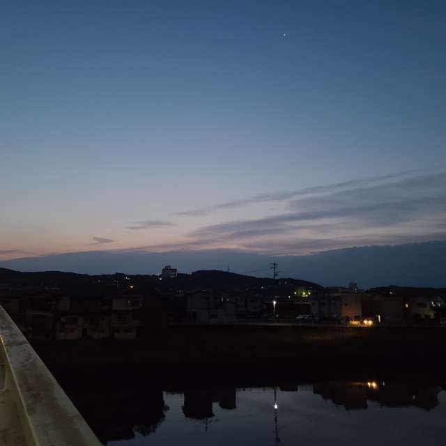 Lit. Weather forecasts with beautiful photos by あさのジジ Photos in Okayama