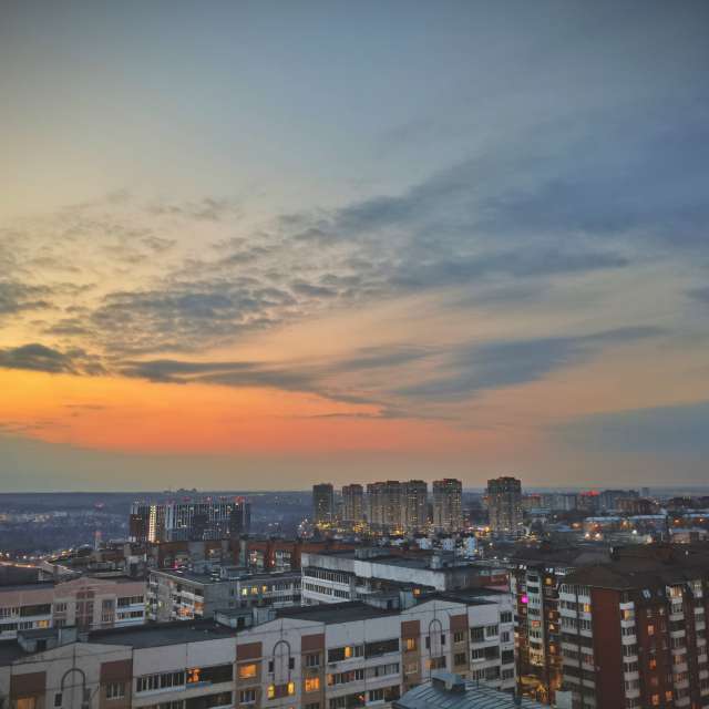 世界的天气照片. 天气预报，带Aleksei精美的照片