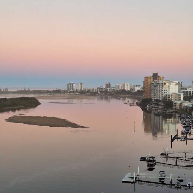 Weather forecasts with beautiful photos by bats