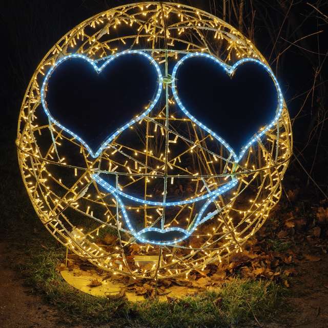 Weather forecasts with beautiful photos by PeterR