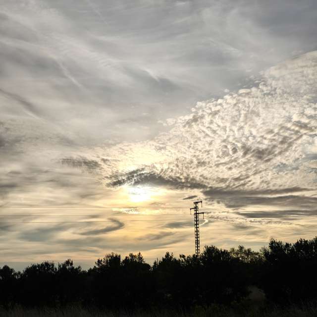 RoncevicRの美しい写真による天気予報