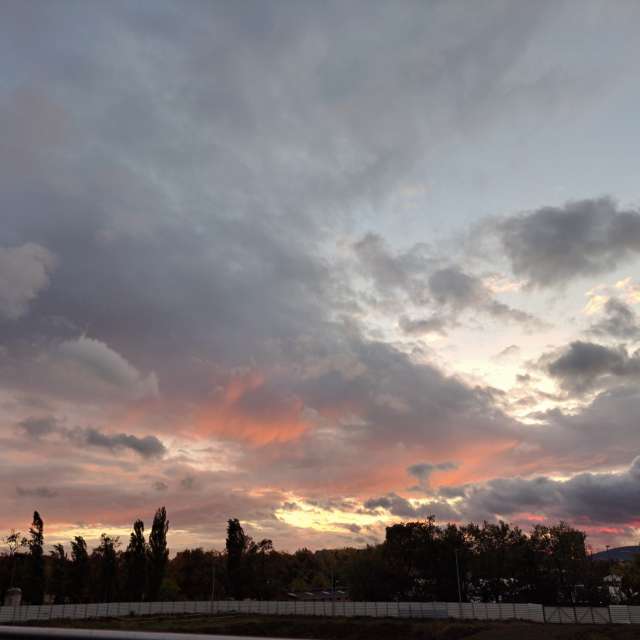 Fotos Nublado. Previsões do tempo com lindas fotos de Gerbilgirl em Budapeste