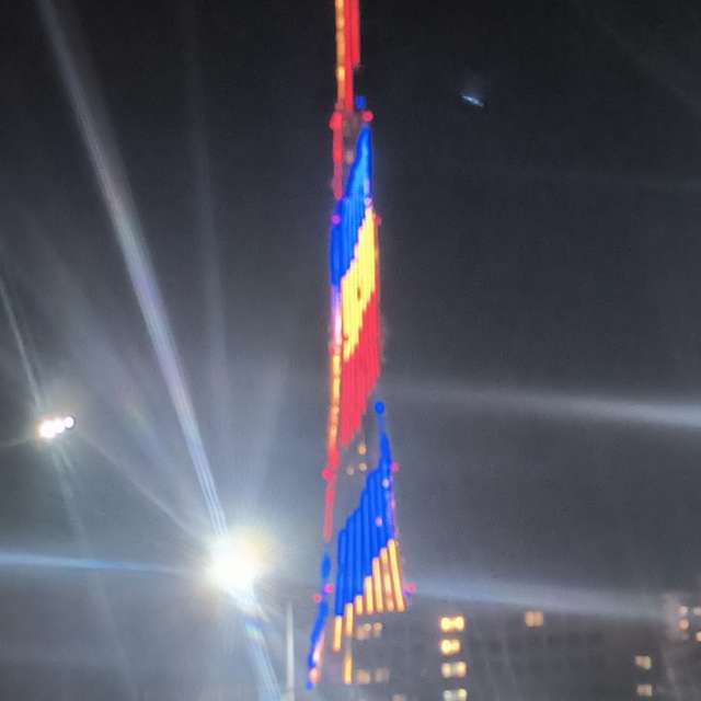 Fotos del Incendio. Pronósticos del tiempo con hermosas fotos de YanBog en București