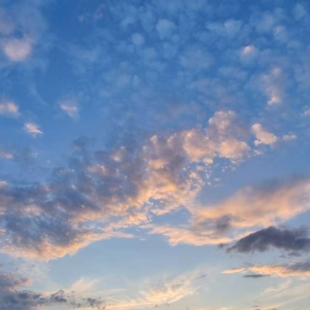 Weather forecasts with beautiful photos by DaB