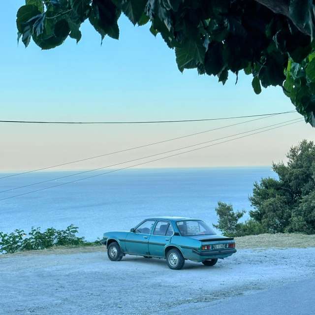 Weather forecasts with beautiful photos by Soulbro