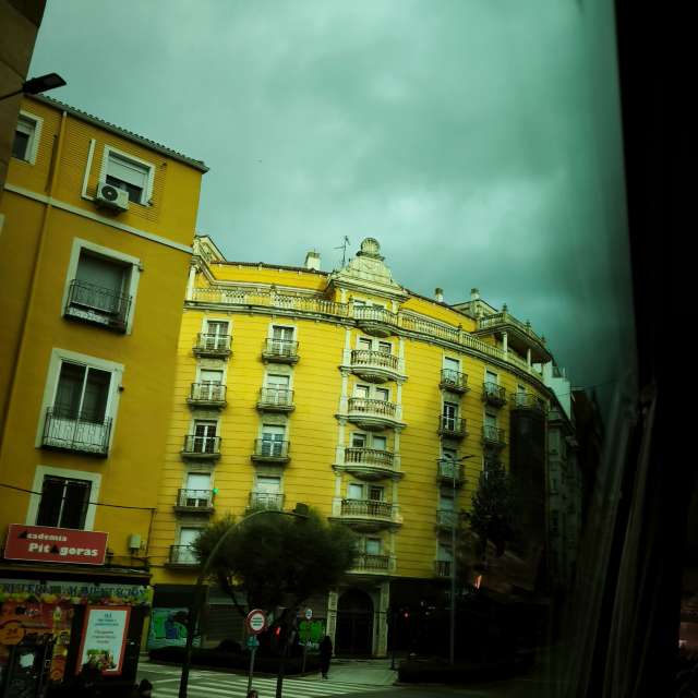 Walking. Weather forecasts with beautiful photos by MnGeles Fotografia Photos in World