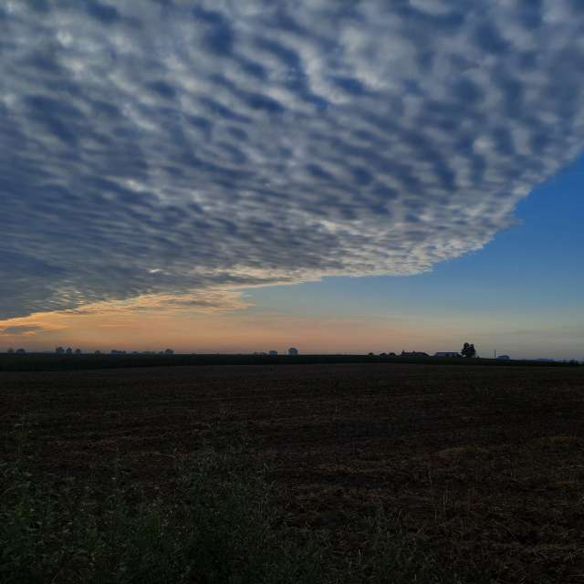 Weather Photos in Marketplace. Weather forecasts with beautiful photos by PiotrMikolajczak