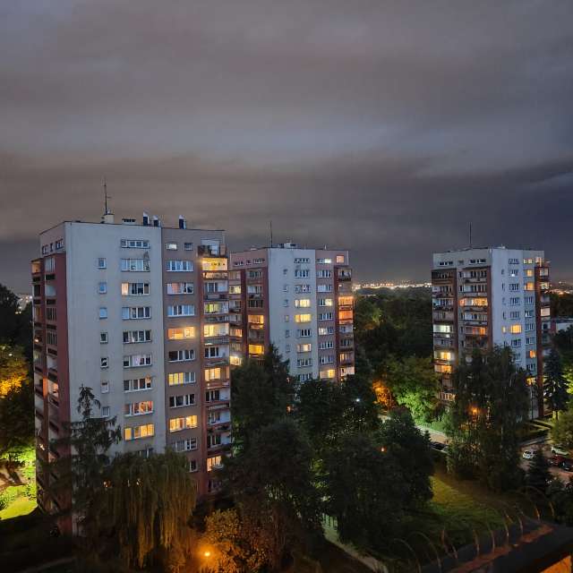 Fotos del Conduciendo. Pronósticos del tiempo con hermosas fotos de zjabri en Cracovia