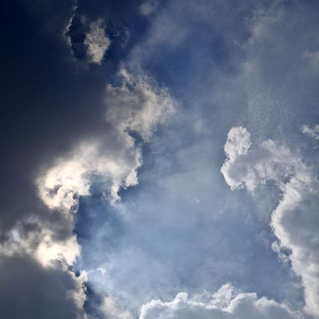 Going. Weather forecasts with beautiful photos by Wen-ya Huang Photos in Kaohsiung City