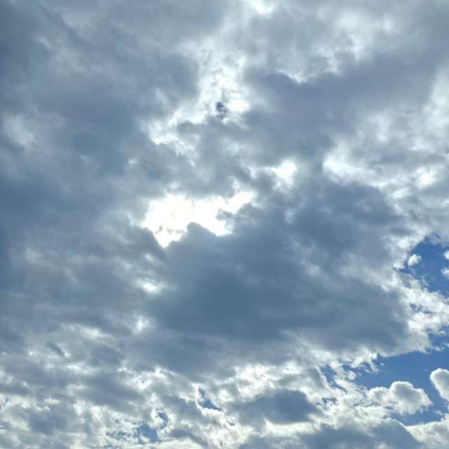 Prévisions météo avec de superbes photos de Traveling-Puma