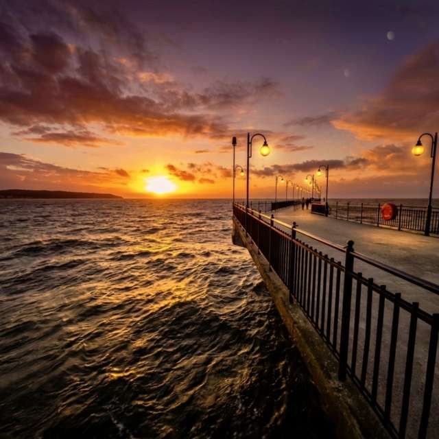 Prévisions météo avec de superbes photos de Kasalinde