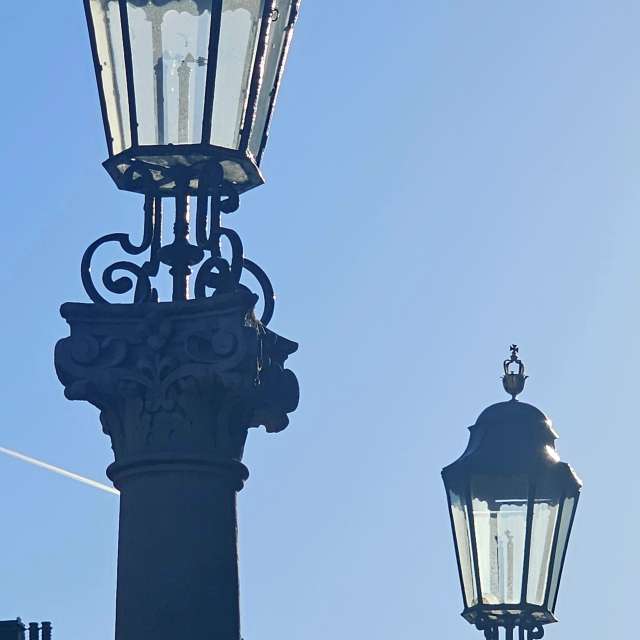 Weather forecasts with beautiful photos by Greenbroker
