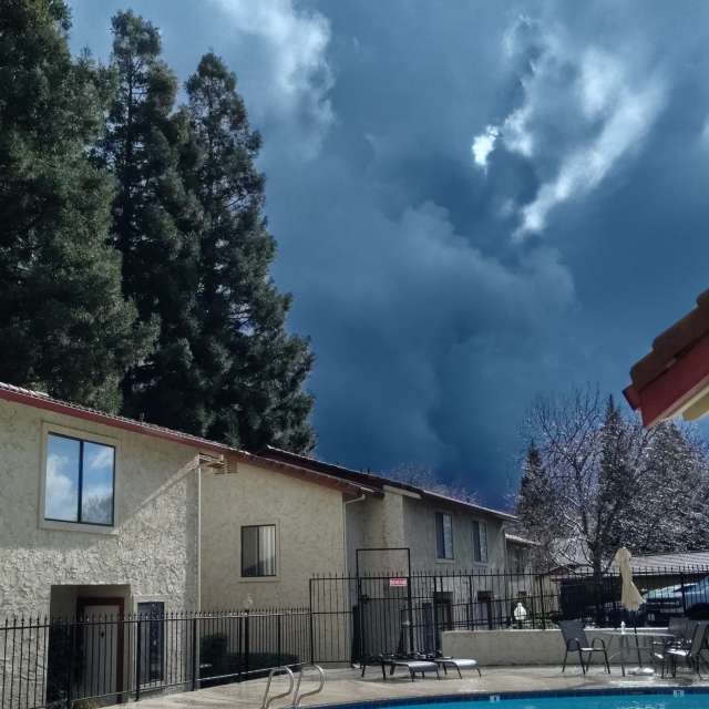 Прогнозы погоды с чудесными фотографиями, сделанными Ghostroku