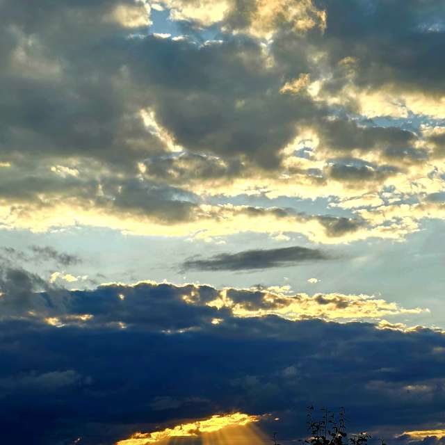 Weather Photos in World. Weather forecasts with beautiful photos by Camelyon