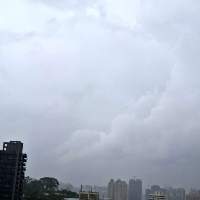 Road. Weather forecasts with beautiful photos by Wen-ya Huang Photos in Kaohsiung City