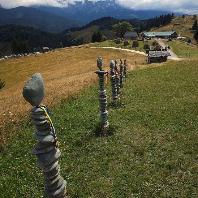 Pronósticos del tiempo con hermosas fotos de Liceul Industrial Busteni