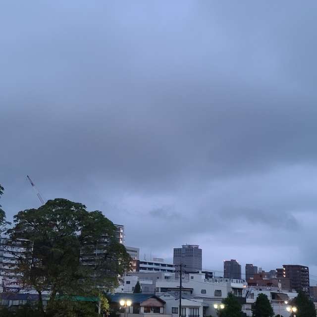 Cloudy. Weather forecasts with beautiful photos by あさのジジ Photos in Okayama