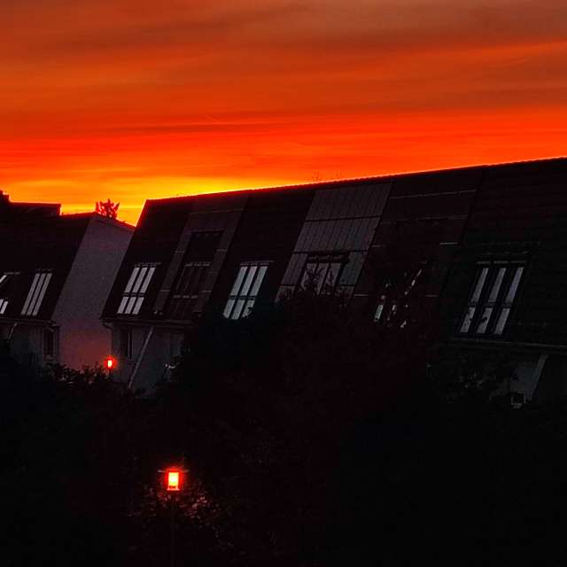 Truck. Weather forecasts with beautiful photos by Tercis Photos in Ettlingen