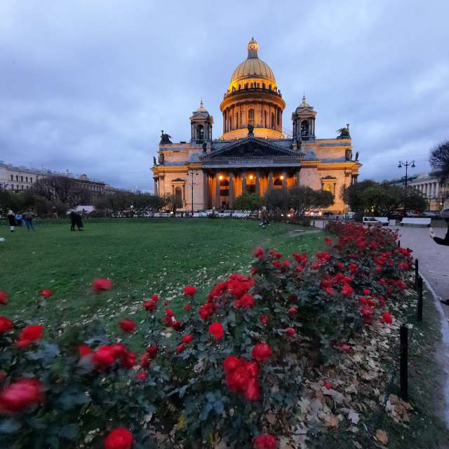 Weather forecasts with beautiful photos by Olga_K