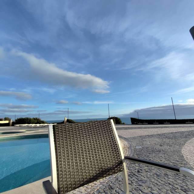 Weather forecasts with beautiful photos by Brtd