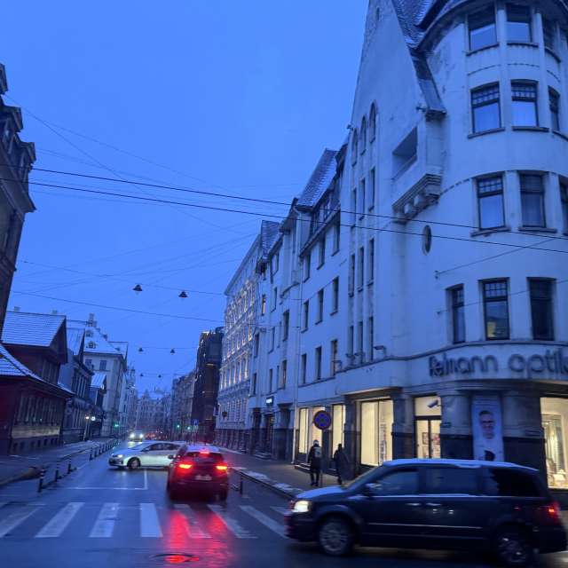 Crossroad. Weather forecasts with beautiful photos by Svet-Lana Photos in Rīga