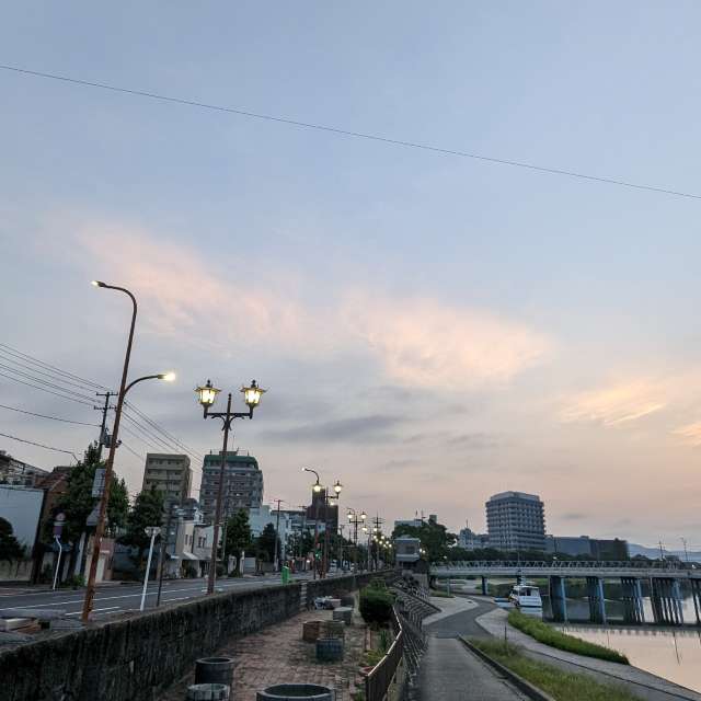 Fotos Estrada de ferro. Previsões do tempo com lindas fotos de あさのジジ em Okayama