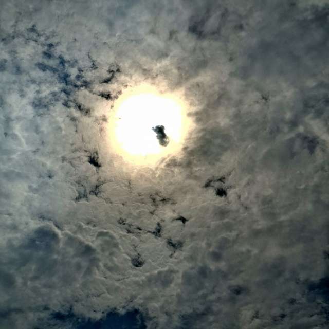 Star. Weather forecasts with beautiful photos by Wen-ya Huang Photos in Kaohsiung City