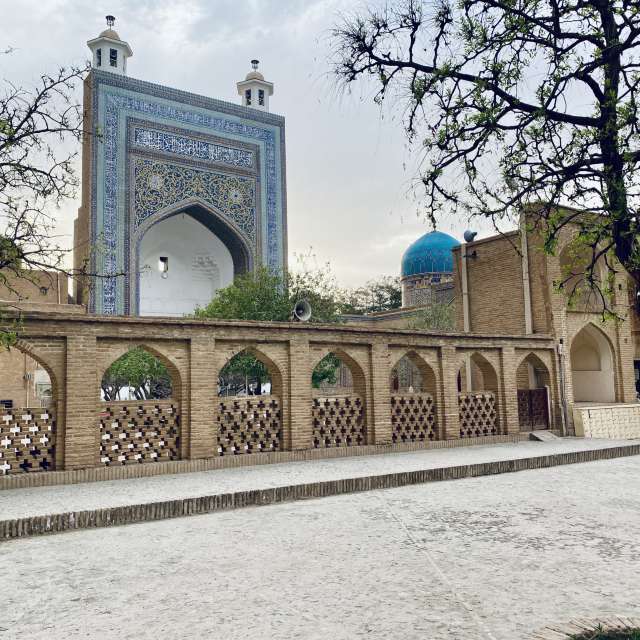 Weather forecasts with beautiful photos by Hamid-N