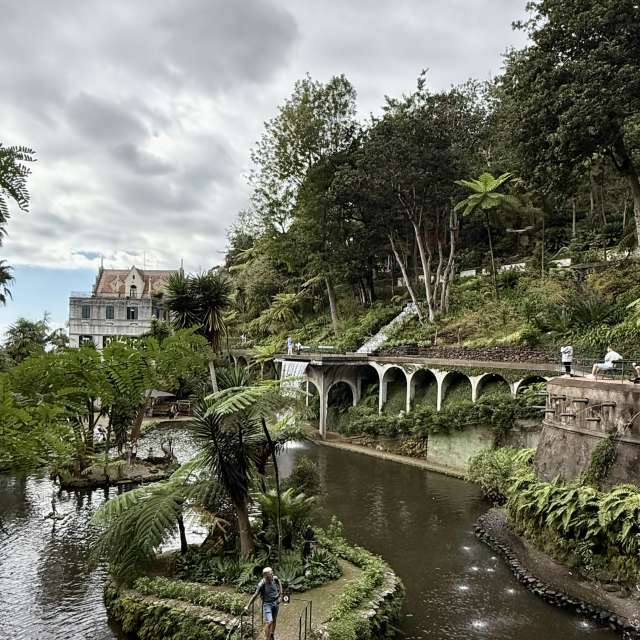 Weather forecasts with beautiful photos by Oksy