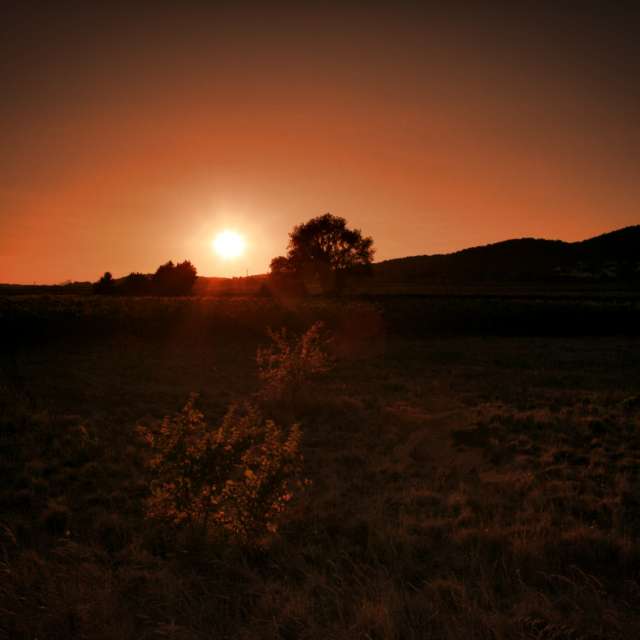 Weather. Weather forecasts with beautiful photos by tony5636 Photos in Calvisson