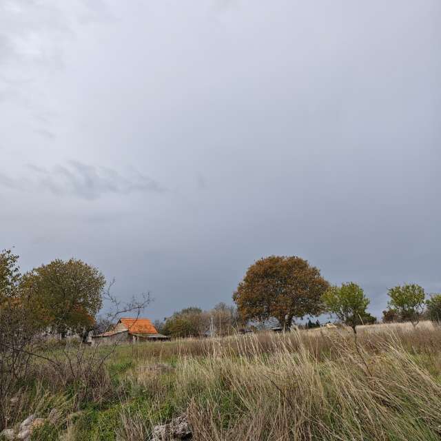 RoncevicRの美しい写真による天気予報