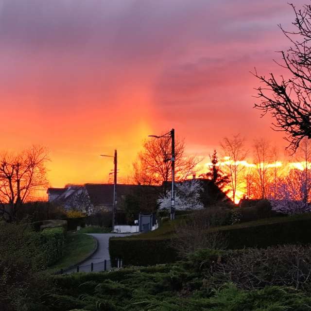 Sunset. Weather forecasts with beautiful photos by krab Photos in World