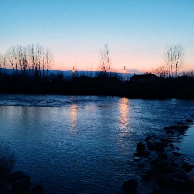 Weather forecasts with beautiful photos by Atakancry