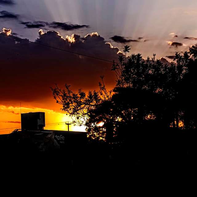 Standing. Weather forecasts with beautiful photos by alma_en_foto Photos in Santa Fe