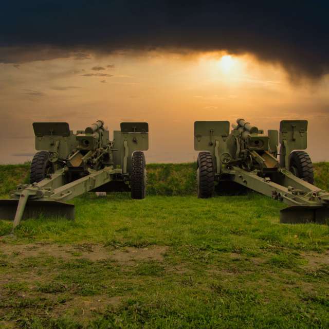 Weather forecasts with beautiful photos by Rozhman Piran