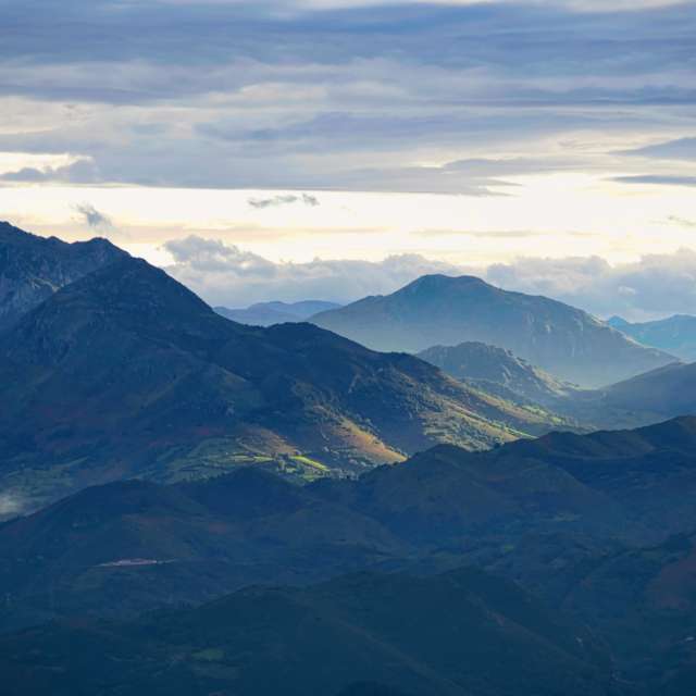 Covered. Weather forecasts with beautiful photos by Patro1967 Photos in Asturias