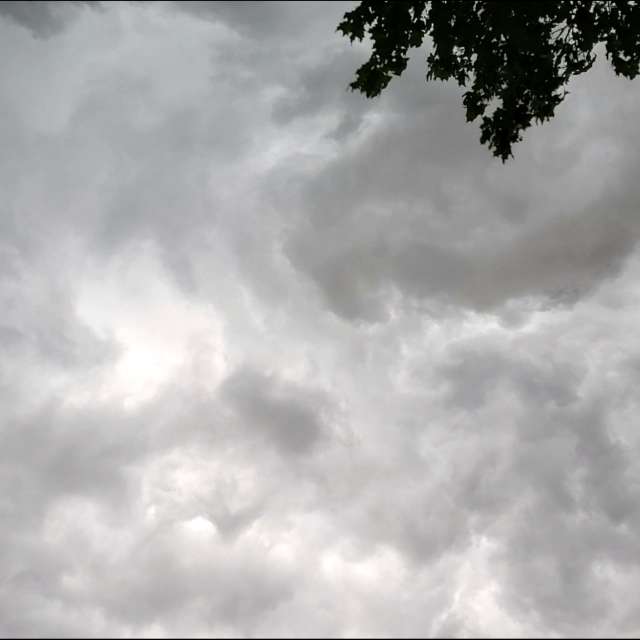 Weather forecasts with beautiful photos by Zim Lotsa