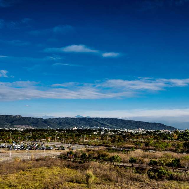 Weather forecasts with beautiful photos by LuJoHao