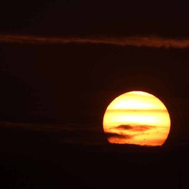 Fotos Luz. Previsões do tempo com lindas fotos de Vasek325 em Praha 4