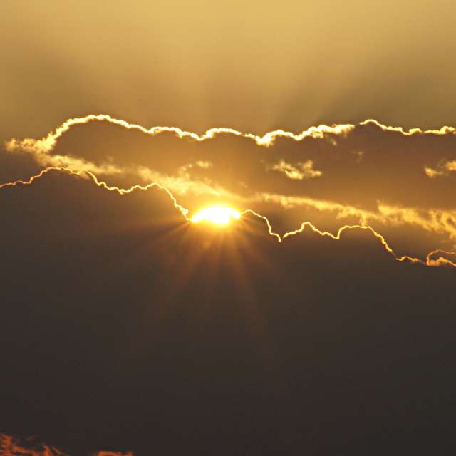 Weather Photos in World. Weather forecasts with beautiful photos by tony5636