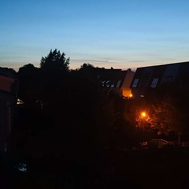 Truck. Weather forecasts with beautiful photos by Tercis Photos in Ettlingen